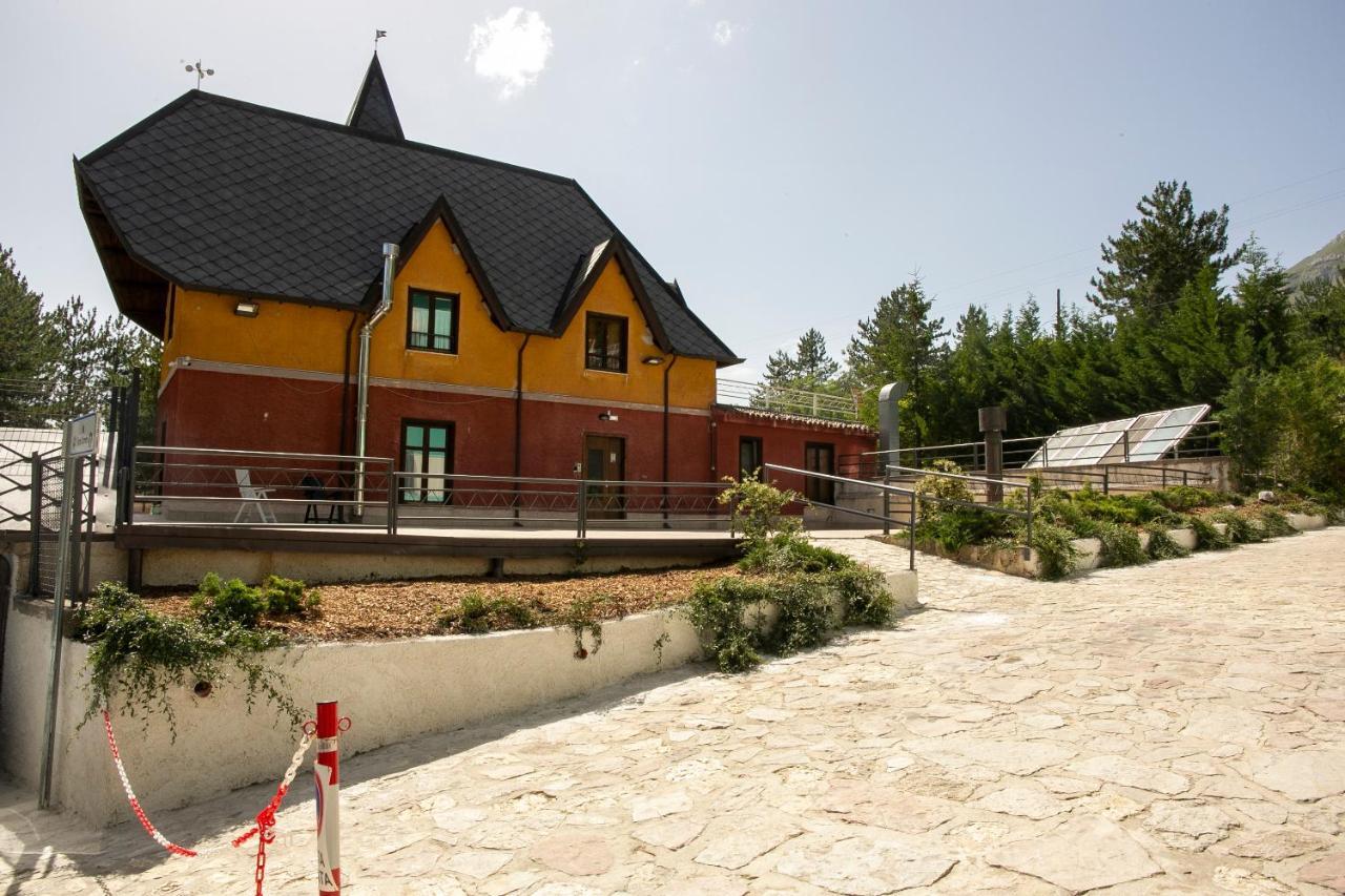 La Villetta Food & Drink Rooms For Rent - No Reception - LʼAquila Exterior foto