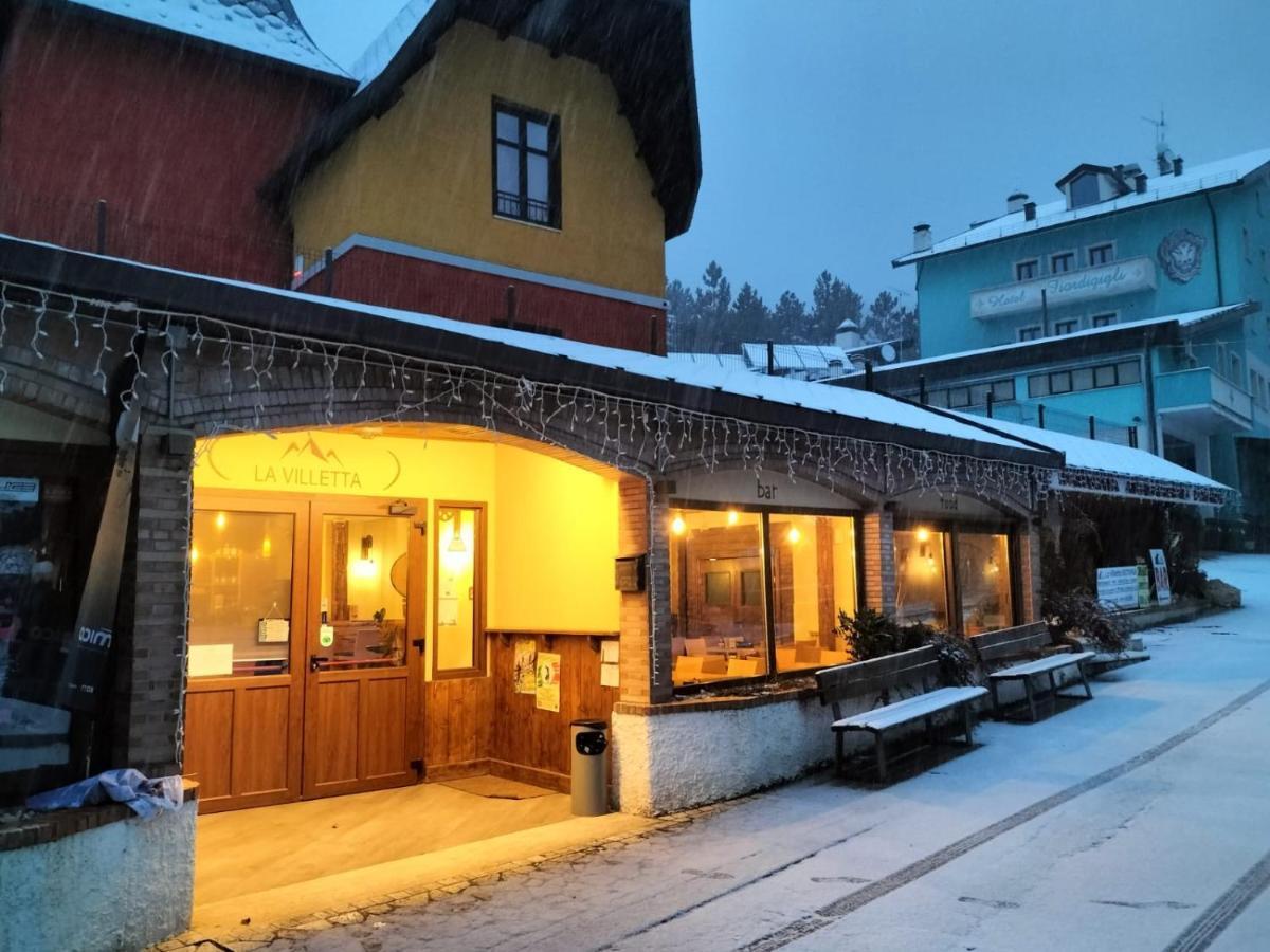 La Villetta Food & Drink Rooms For Rent - No Reception - LʼAquila Exterior foto