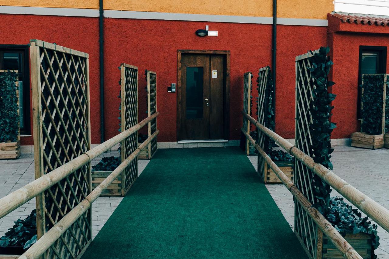 La Villetta Food & Drink Rooms For Rent - No Reception - LʼAquila Exterior foto