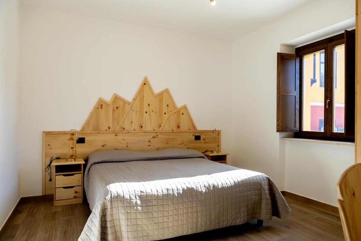 La Villetta Food & Drink Rooms For Rent - No Reception - LʼAquila Exterior foto